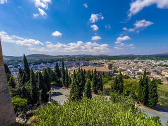 Similar image 13130360