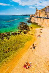 Similar image 13130498