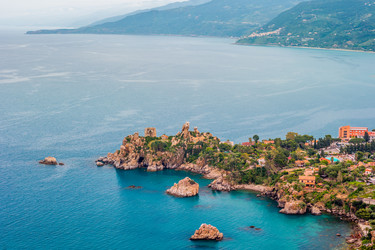 Similar image 13130615