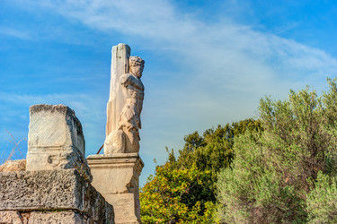 Similar image 13130798