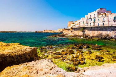 Similar image 13131366