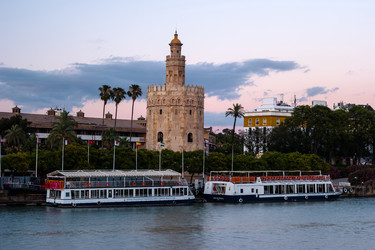 Similar image 13131548