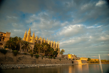 Similar image 13131626