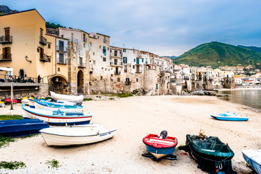 Similar image 13131255