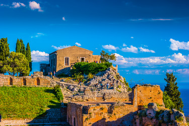 Similar image 13131434