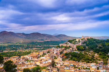 Similar image 13131755