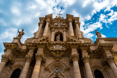 Similar image 13136149