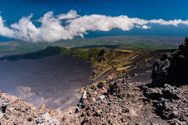 Similar image 13136188