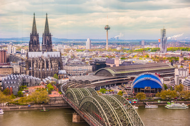 Similar image 13137023