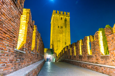 Similar image 13137349