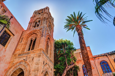 Similar image 13136464