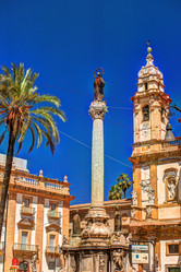 Similar image 13137352