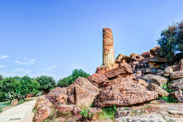 Similar image 13133790