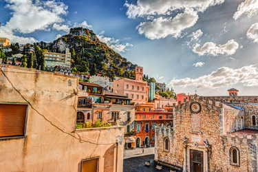 Similar image 13134641