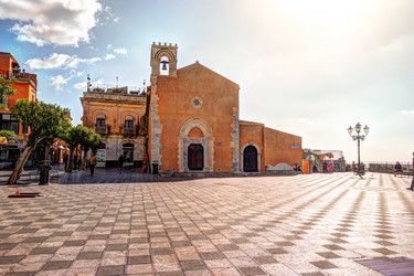 Similar image 13134657