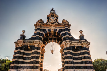 Similar image 13133888