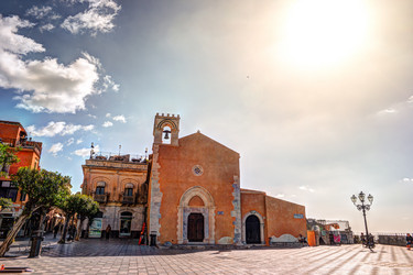 Similar image 13134548