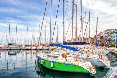 Similar image 13134750