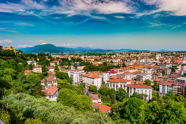 Similar image 13133588