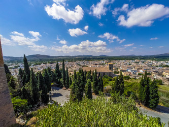 Similar image 13134858