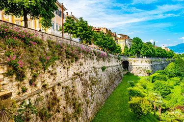 Similar image 13133629