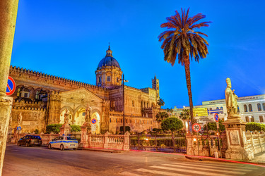 Similar image 13134257