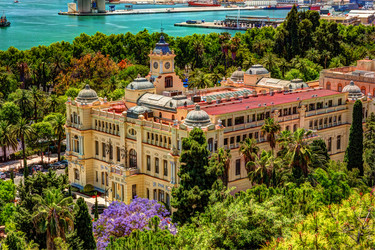 Similar image 13136587