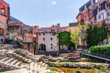 Similar image 13136093