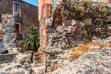 Similar image 13136132