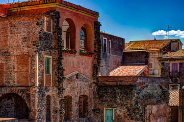 Similar image 13136273