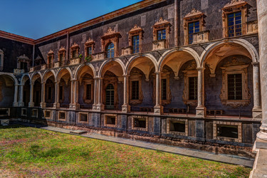 Similar image 13137008