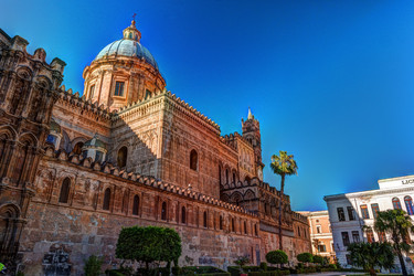 Similar image 13135918