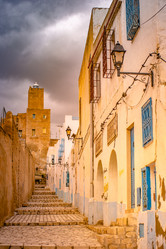 Similar image 13137375