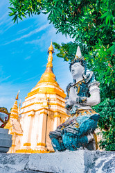 Similar image 13136176