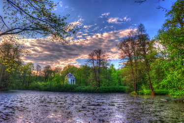 Similar image 13135388