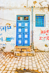 Similar image 13135937