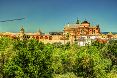 Similar image 13136199