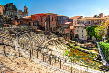 Similar image 13136123