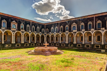 Similar image 13135261