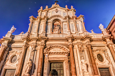 Similar image 13135237