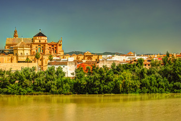 Similar image 13135620