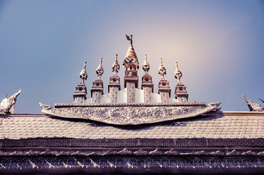 Similar image 13136937