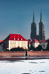 Similar image 13135886