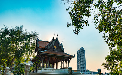 Similar image 13136381