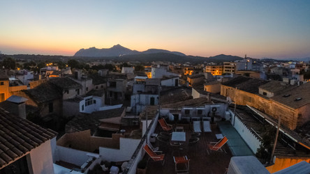 Similar image 13135672