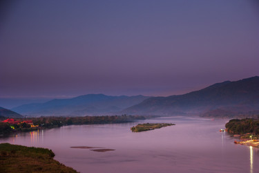 Similar image 13135831