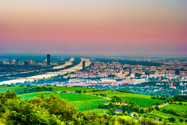 Similar image 13136347