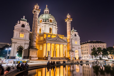 Similar image 13137329