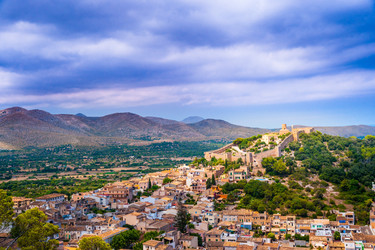 Similar image 13144992