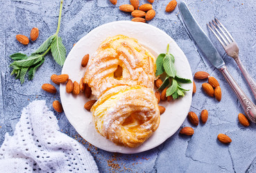 Similar image 13114635